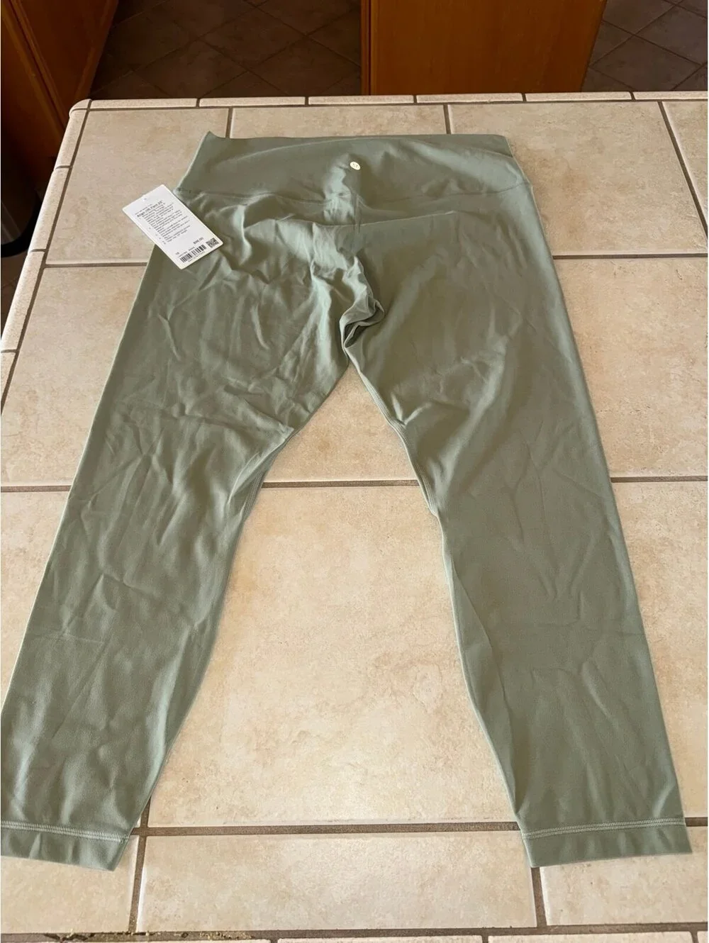 Lululemon Align High Rise 25” Rosemary Green Size 16 NWT